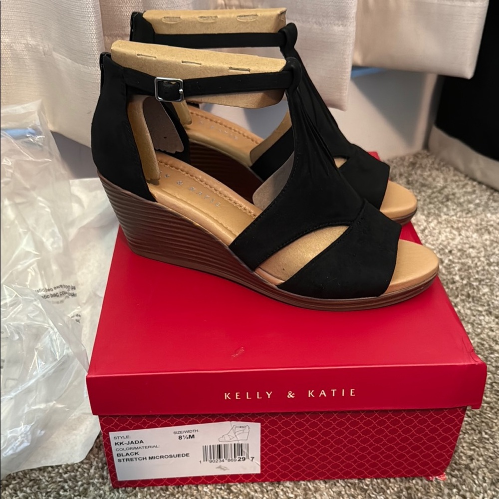 Kelly & Katie Black Strappy Wedges